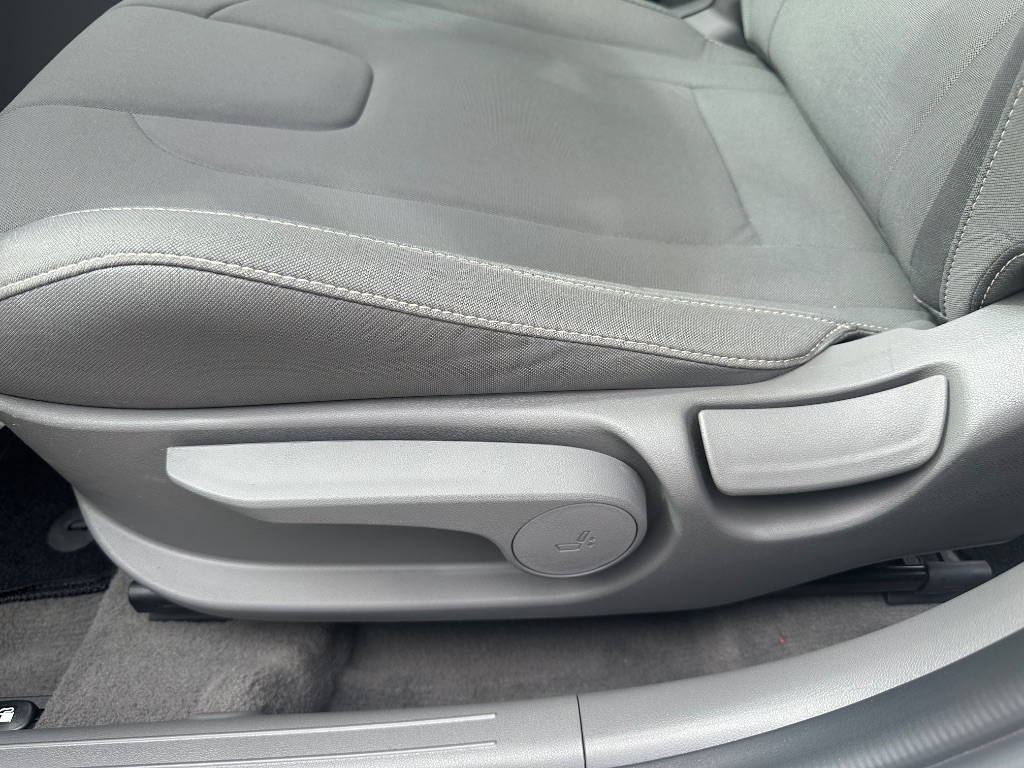 2024 Hyundai Elantra - $21,370