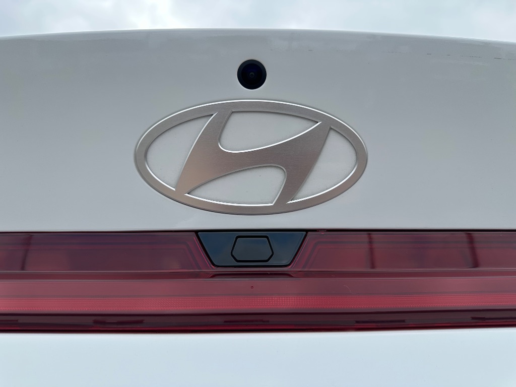 2024 Hyundai Elantra - $21,370