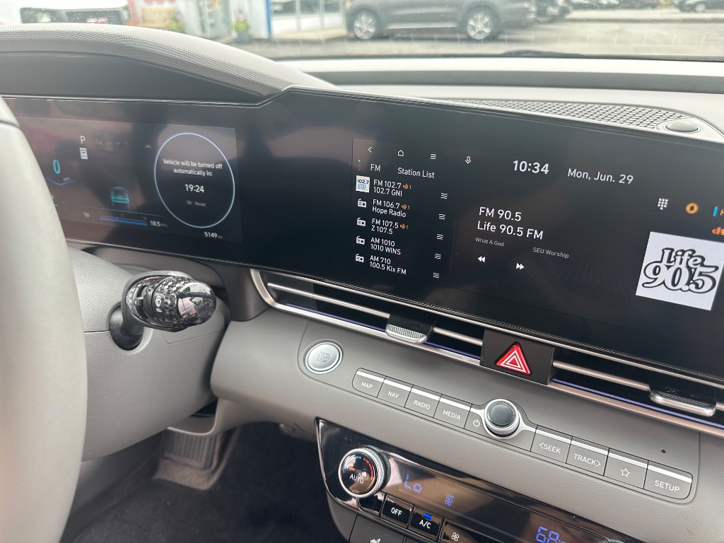 2024 Hyundai Elantra - $21,370