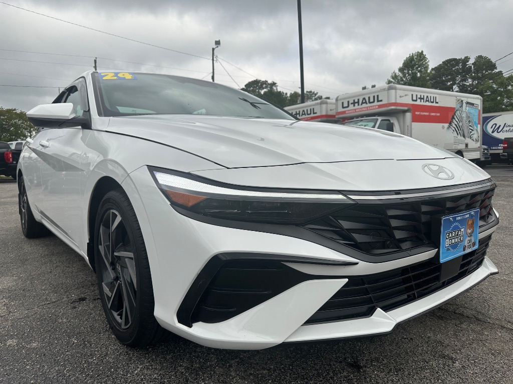 2024 Hyundai Elantra - $21,370