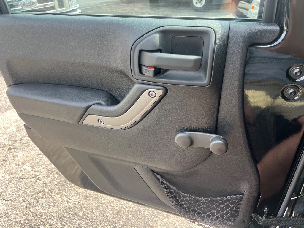 2015 Jeep Wrangler - $18,698