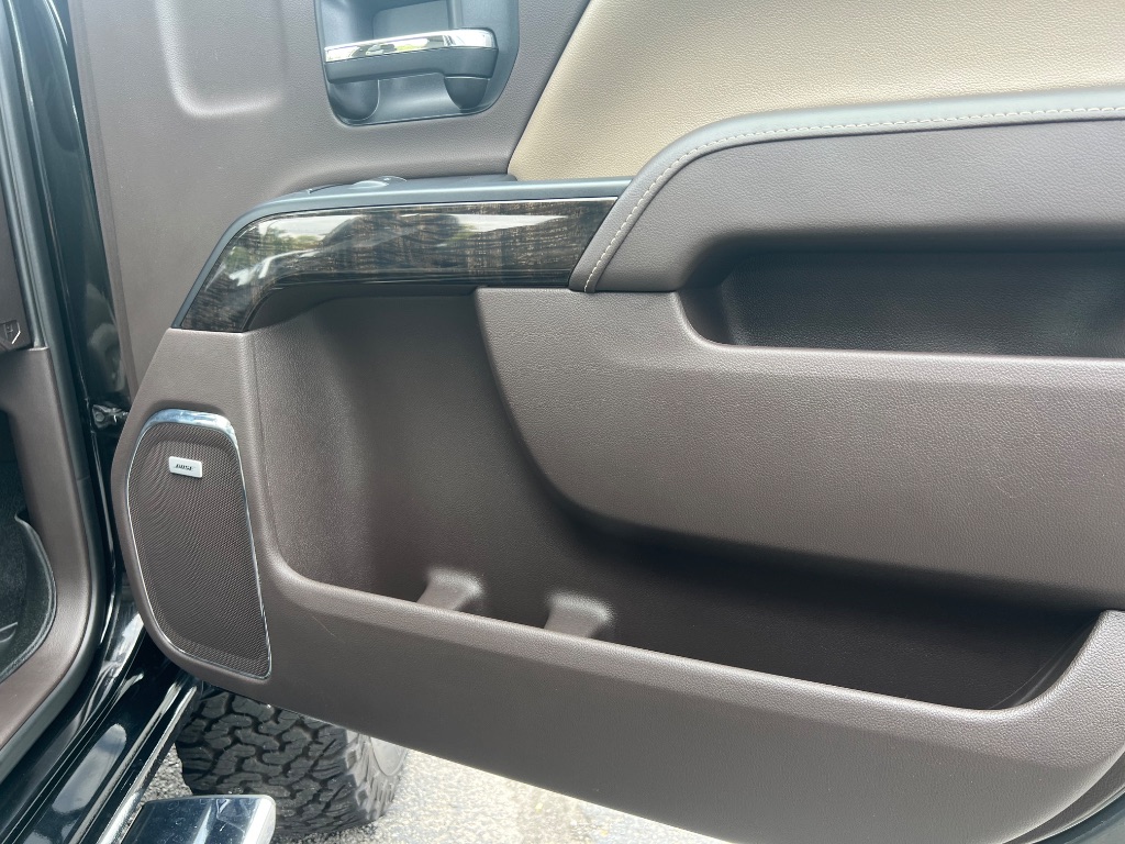 2015 GMC Sierra 2500 - $39,993