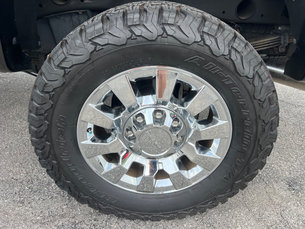 2015 GMC Sierra 2500 - $39,993