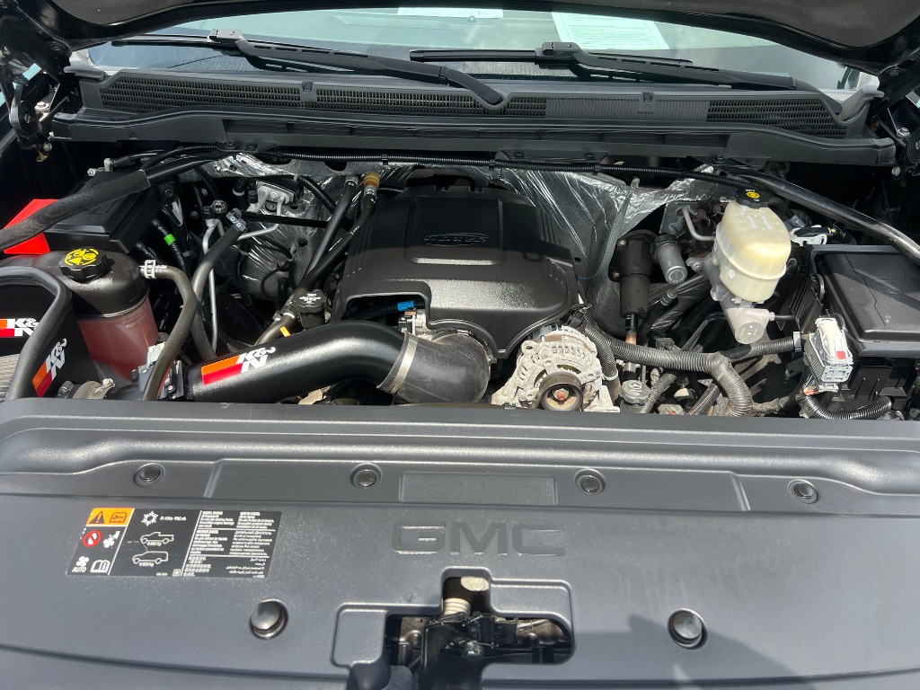 2015 GMC Sierra 2500 - $39,993