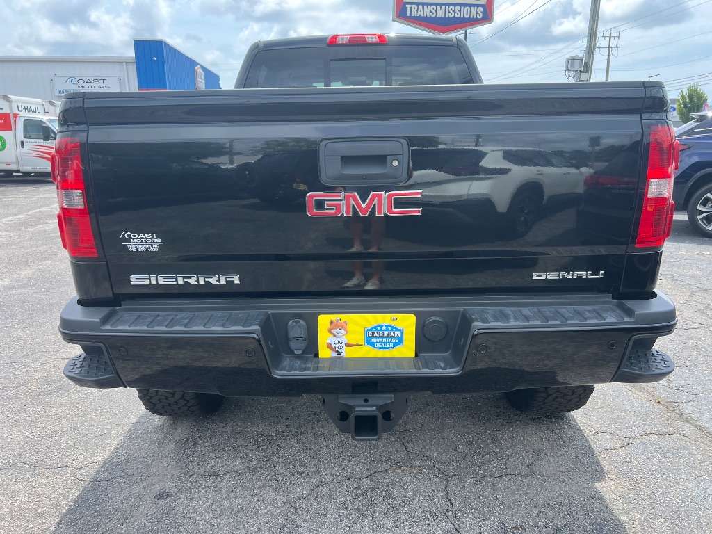 2015 GMC Sierra 2500 - $39,993