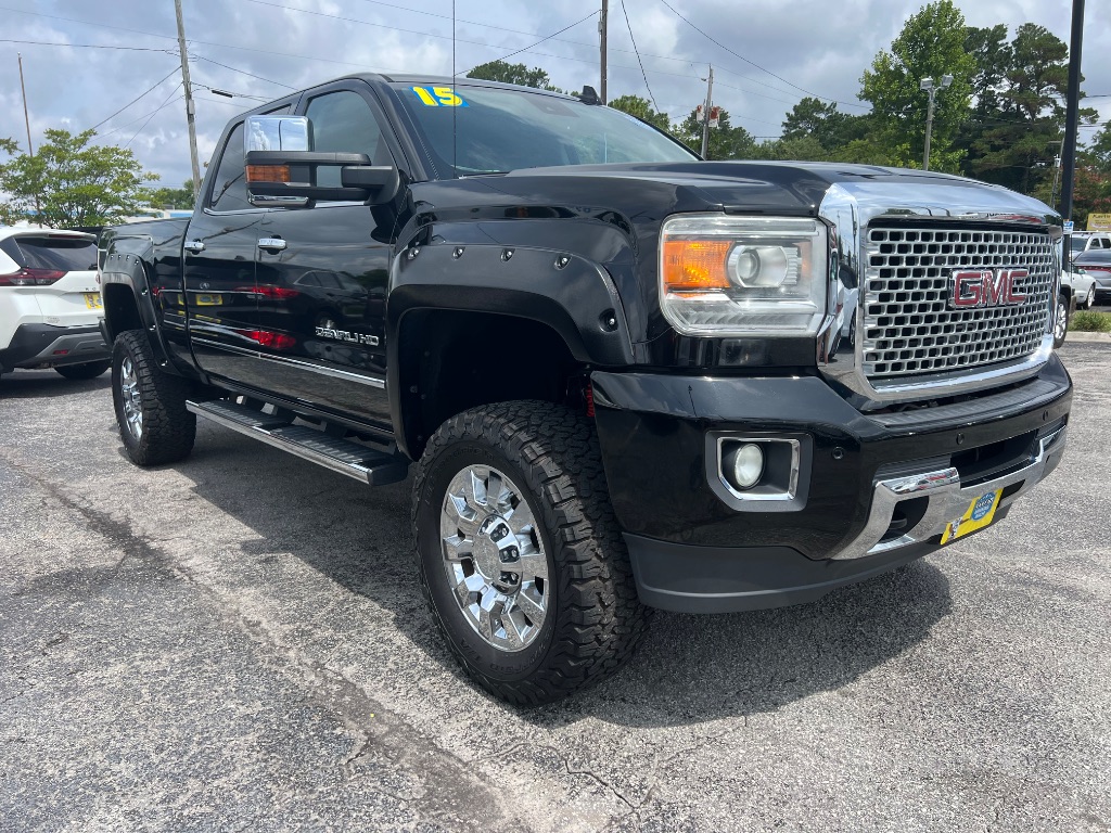 2015 GMC Sierra 2500 - $39,993