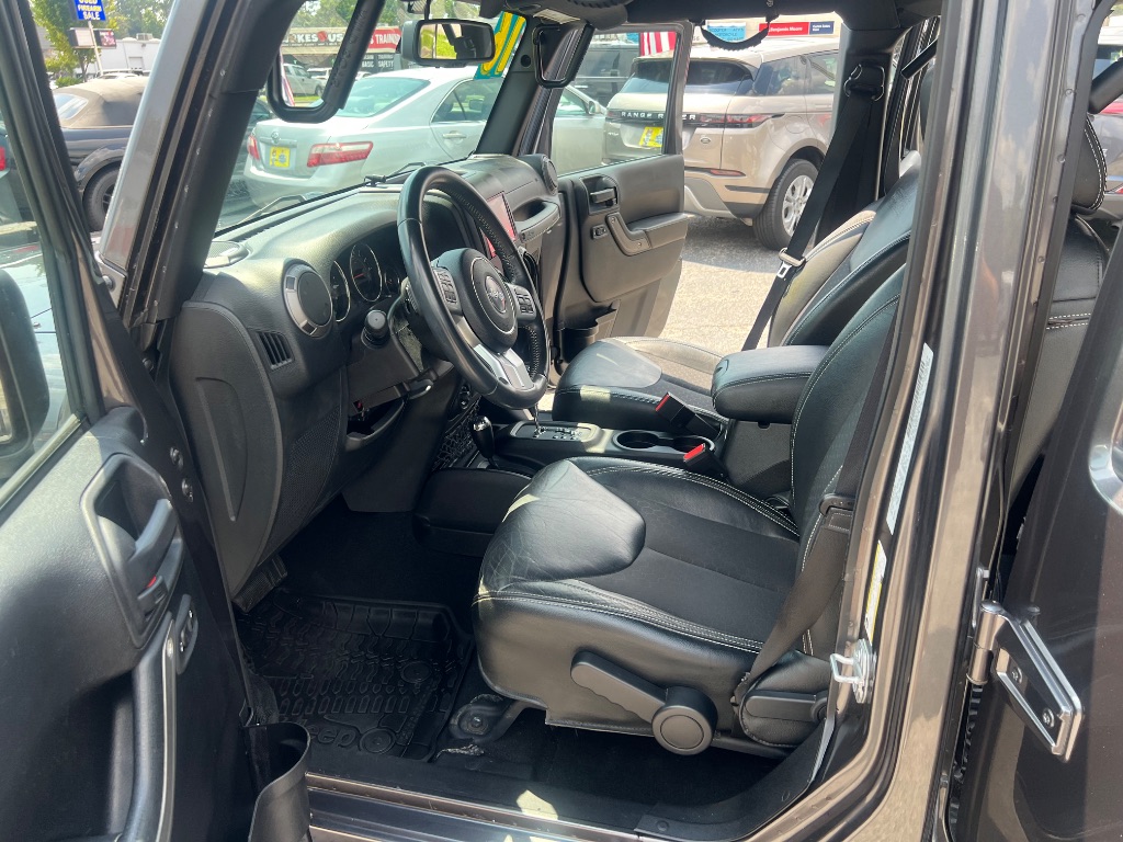 2015 Jeep Wrangler - $22,991