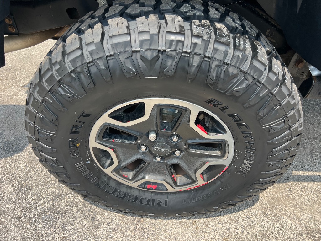 2015 Jeep Wrangler - $24,942