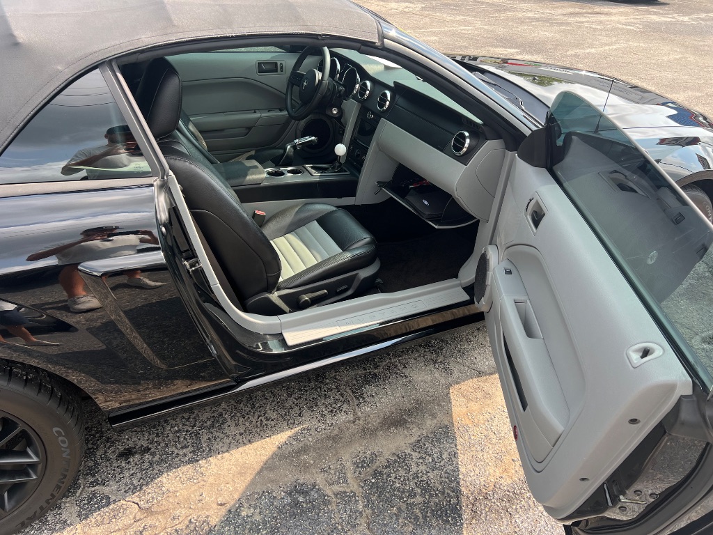 2007 Ford Mustang - $19,991