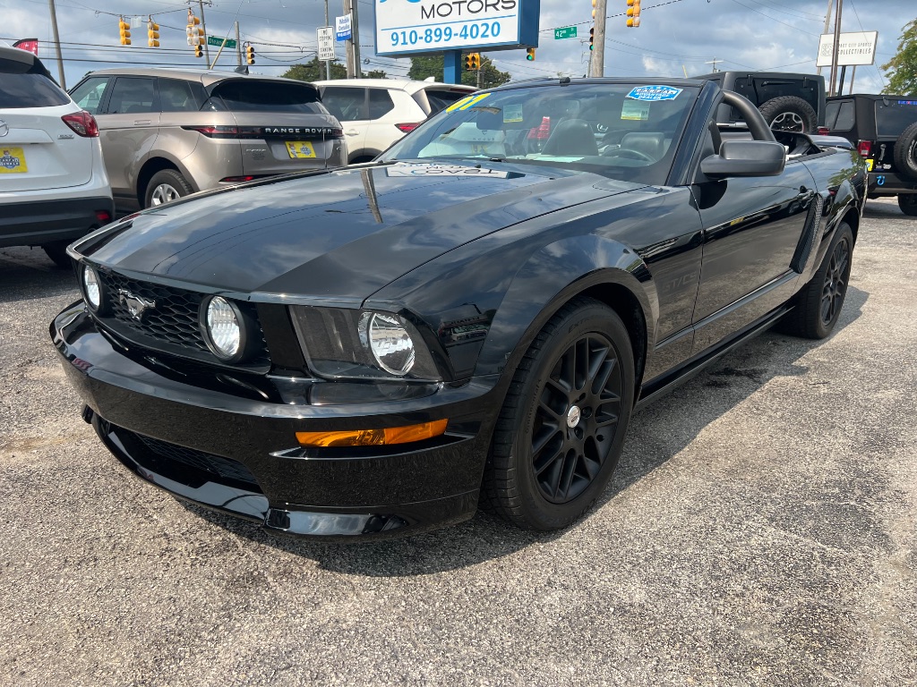 2007 Ford Mustang - $19,991