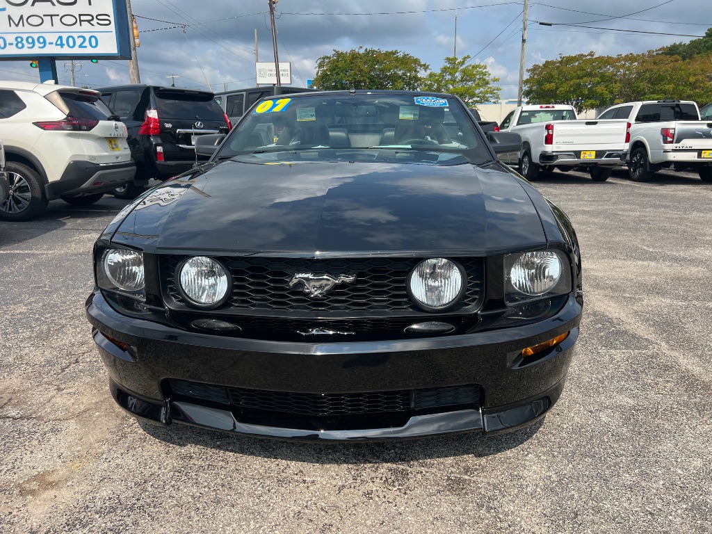 2007 Ford Mustang - $19,991