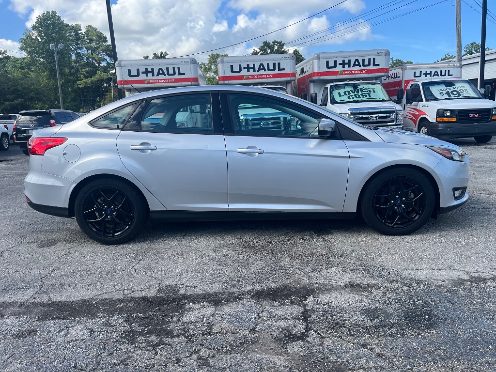 2016 Ford Focus - $17,017