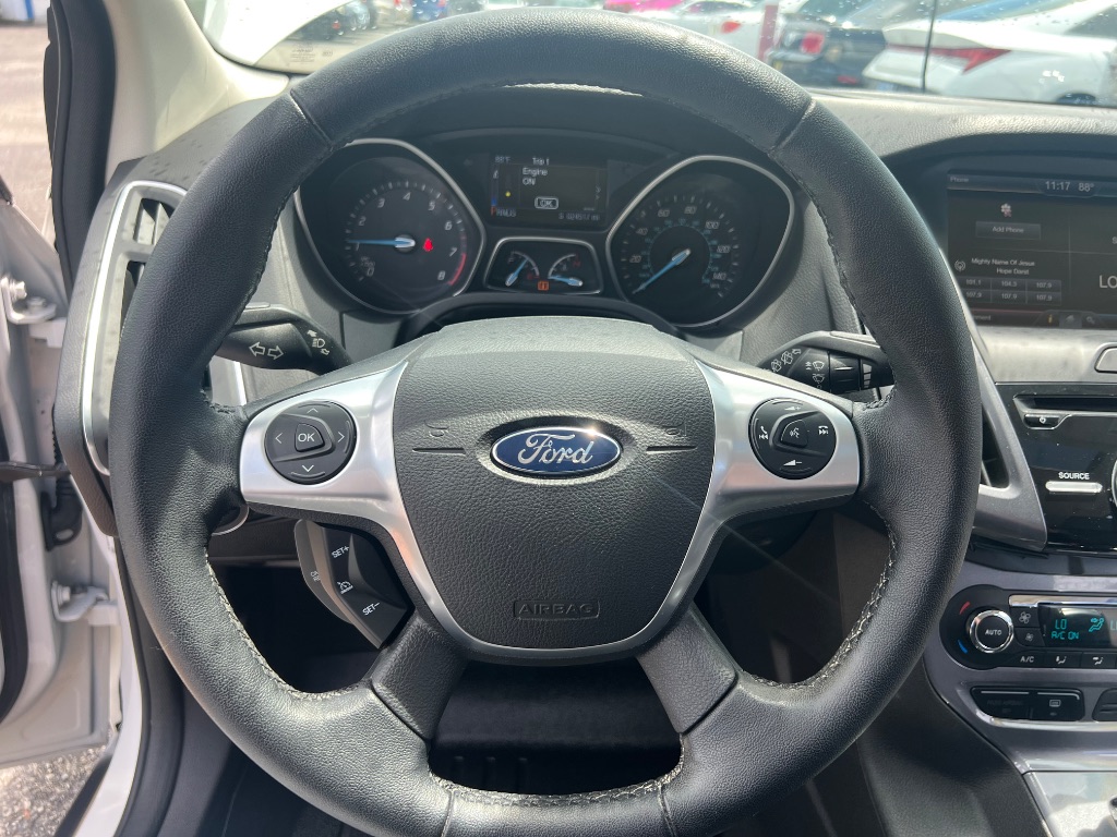2014 Ford Focus - $14,292