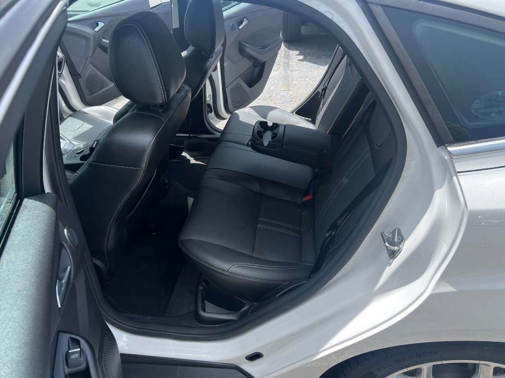 2014 Ford Focus - $14,292