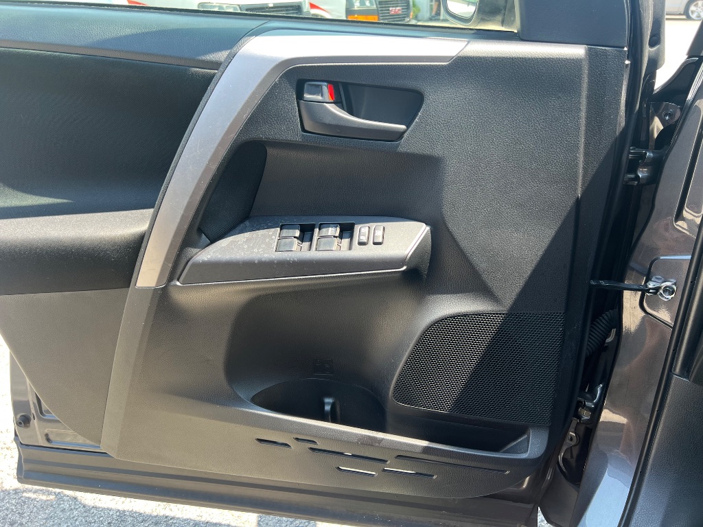 2017 Toyota RAV4 - $22,743