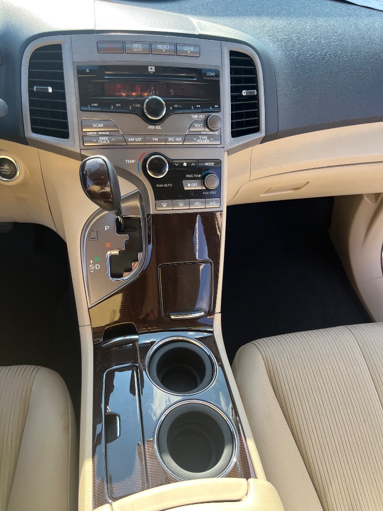 2009 Toyota Venza - $14,532