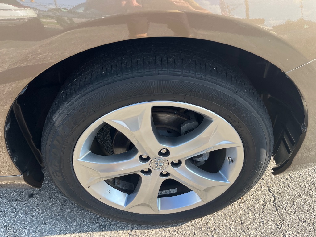 2009 Toyota Venza - $14,532