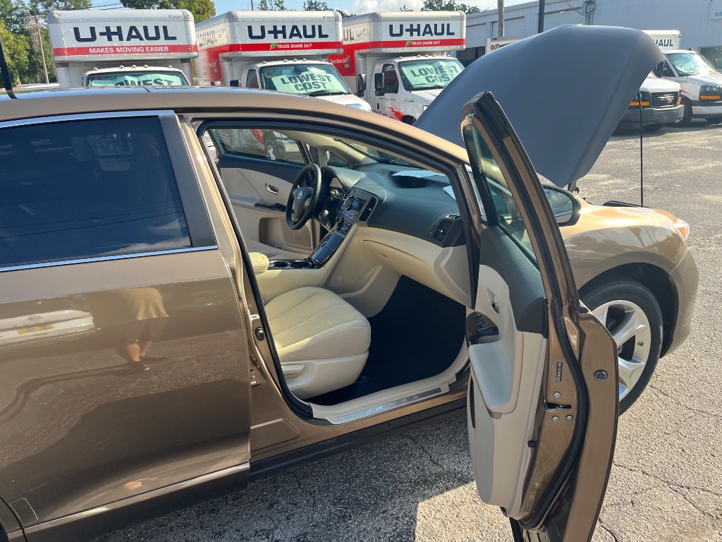 2009 Toyota Venza - $14,532