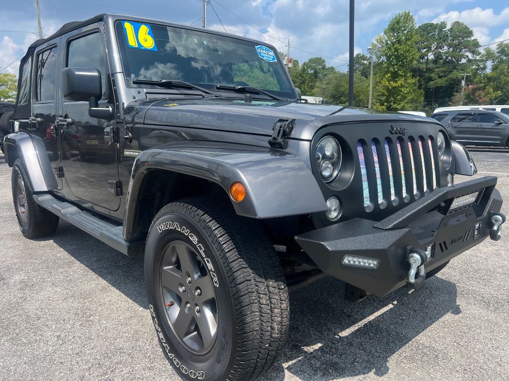 2016 Jeep Wrangler - $25,030