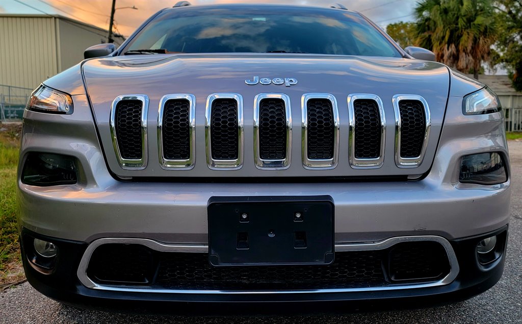 2018 Jeep Cherokee Limited photo