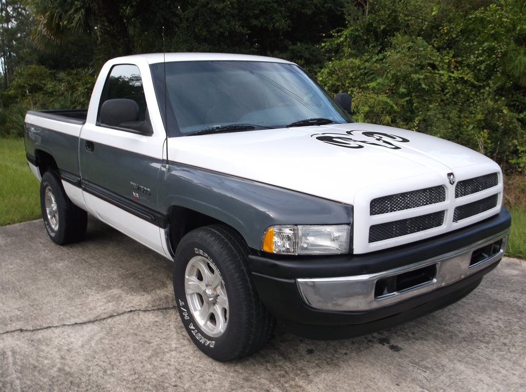 1999 Dodge RSX Laramie SLT photo