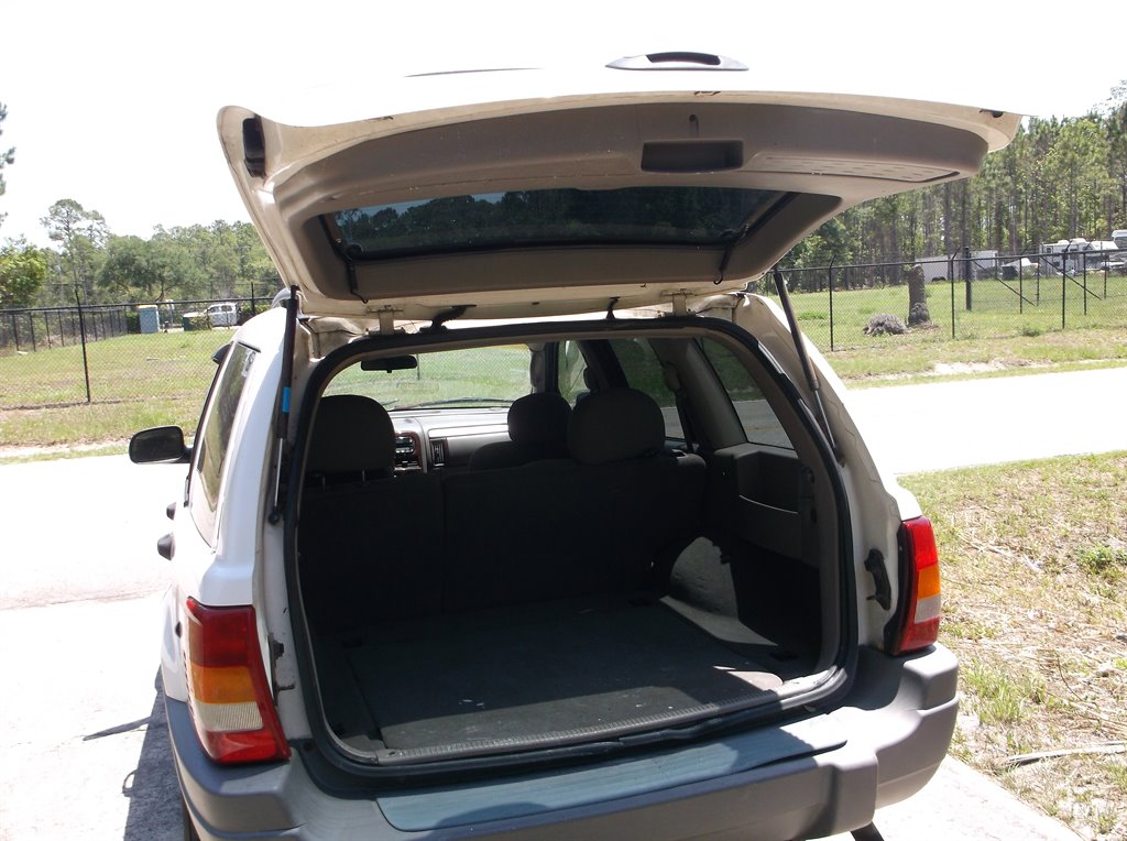2002 Jeep Grand Cherokee Laredo photo