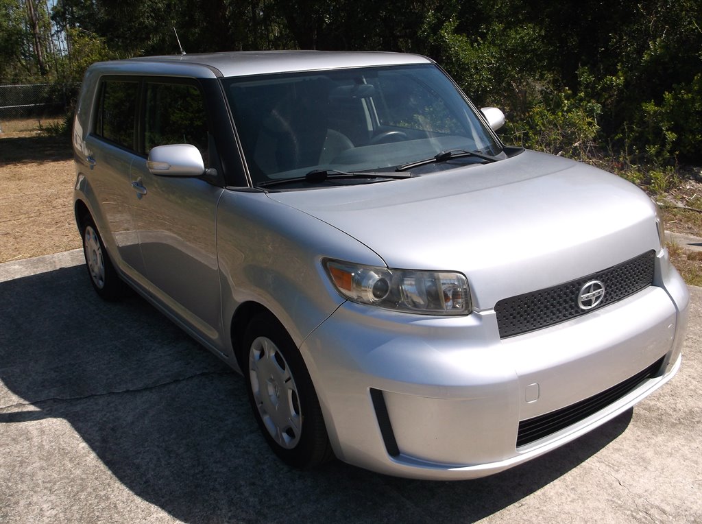 2009 Scion xB photo