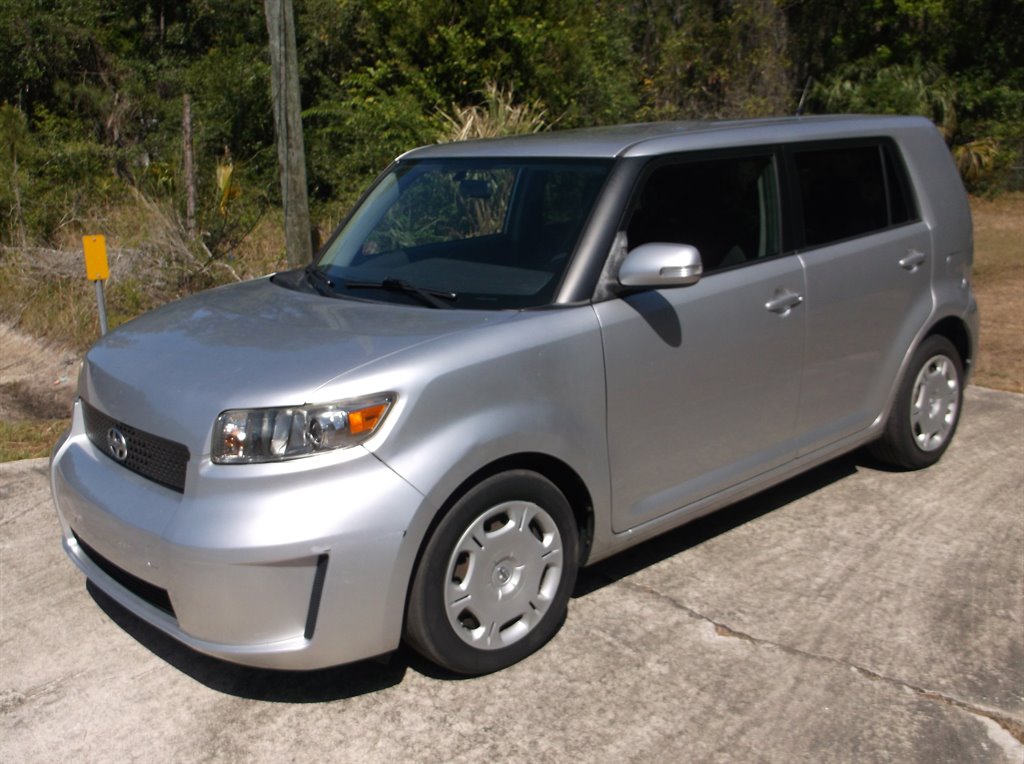 2009 Scion xB photo