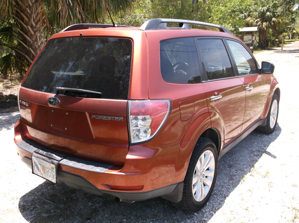 2011 Subaru Forester 2.5X Premium photo
