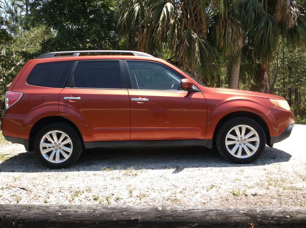 2011 Subaru Forester 2.5X Premium photo