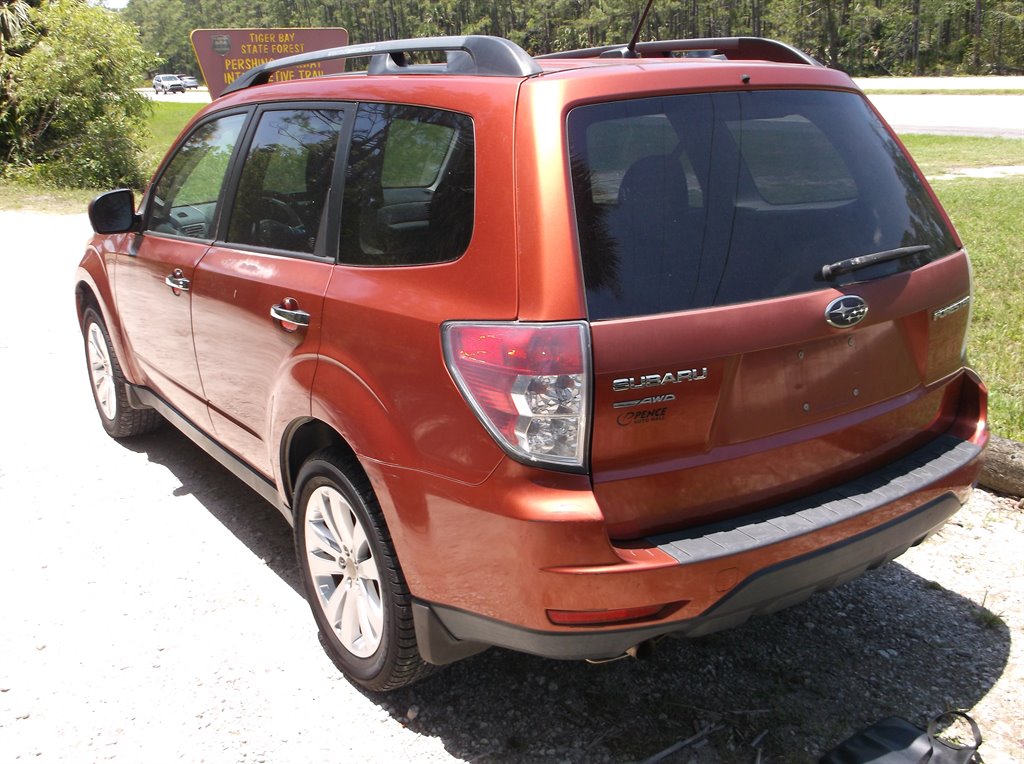 2011 Subaru Forester 2.5X Premium photo