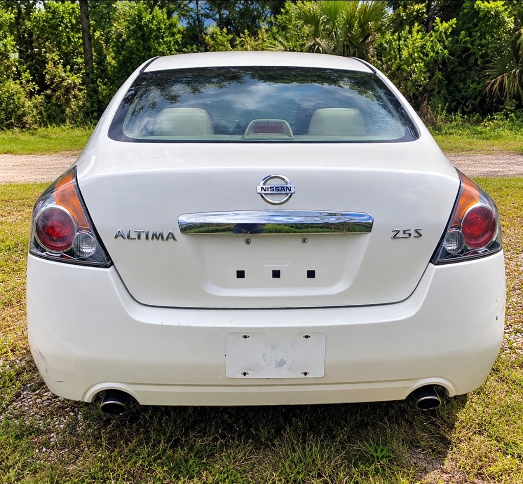 2012 Nissan Altima - $4,495