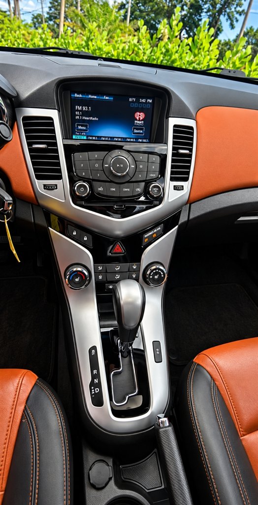 2014 Chevrolet Cruze - $5,800