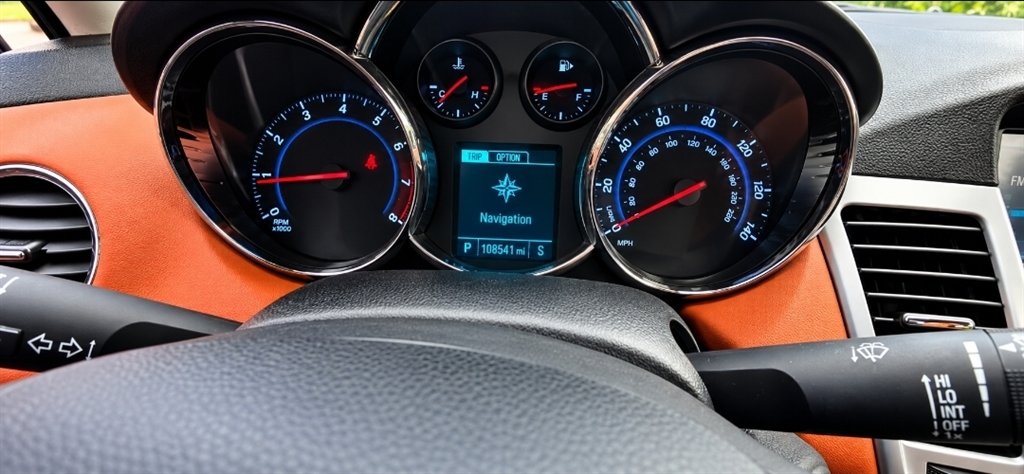 2014 Chevrolet Cruze - $5,800