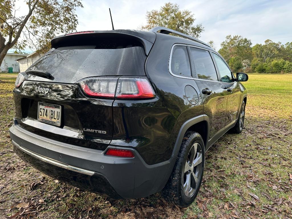 2019 Jeep Cherokee Limited photo