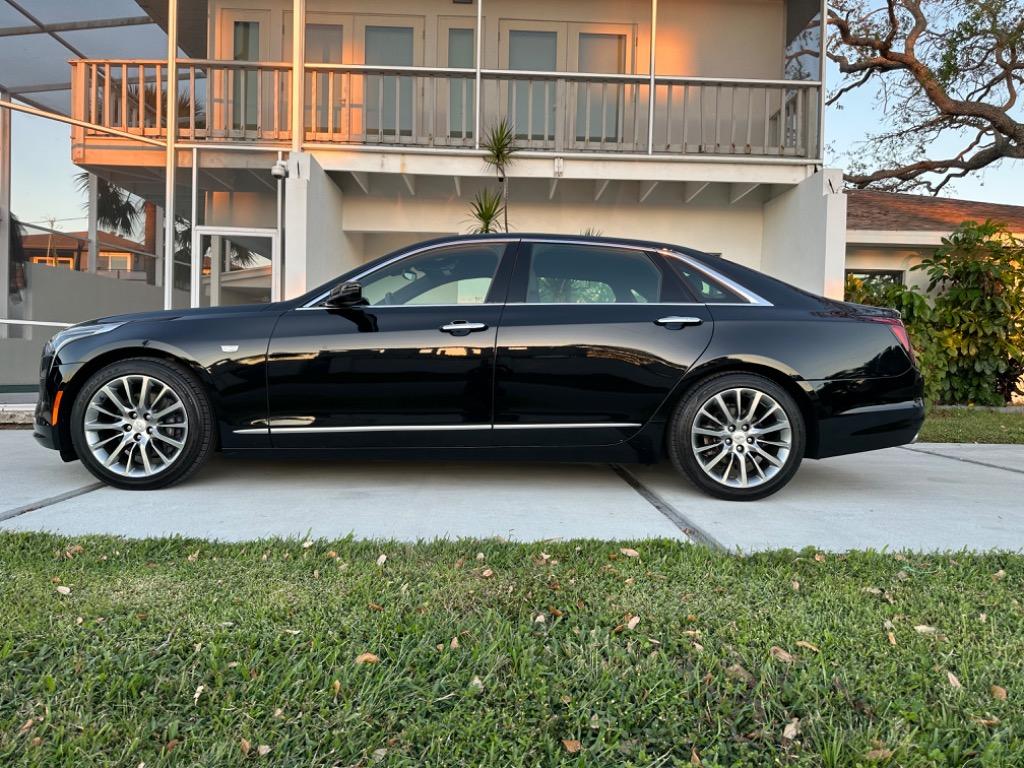 The 2019 Cadillac CT6 Luxury photos