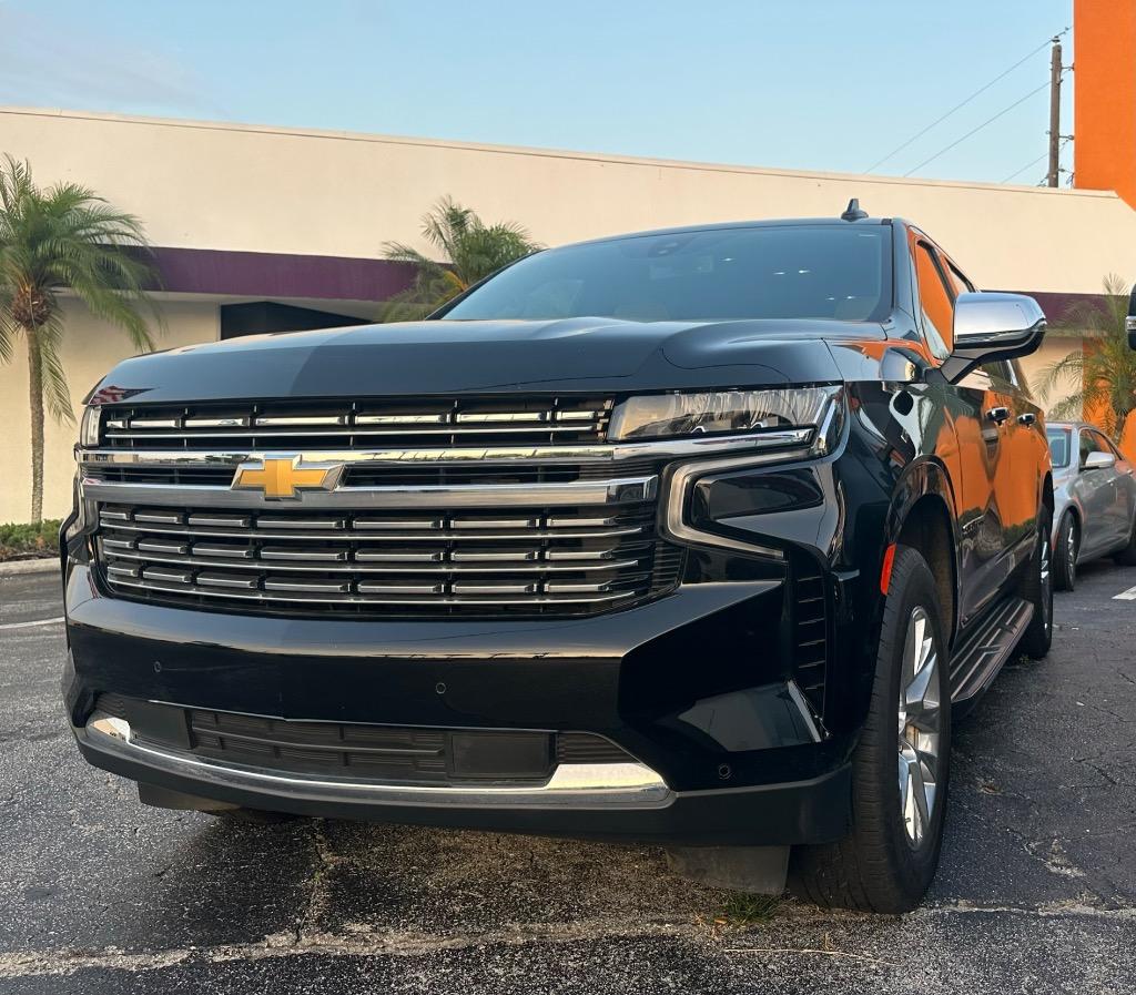 2021 Chevrolet Suburban 1500 Premier photo