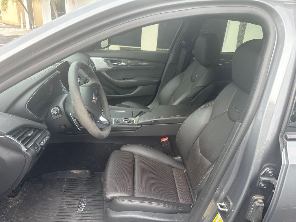 2021 Cadillac CT5 - $48,500