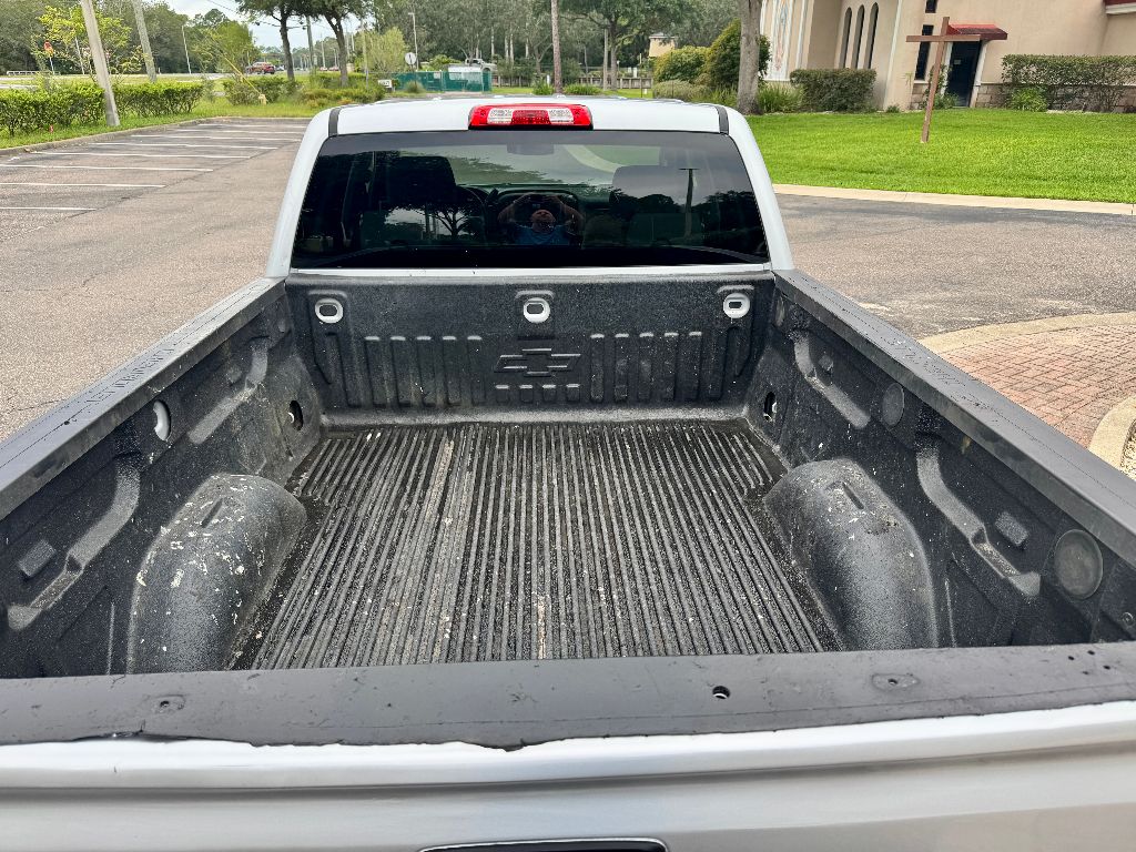 2017 Chevrolet Silverado - $9,500