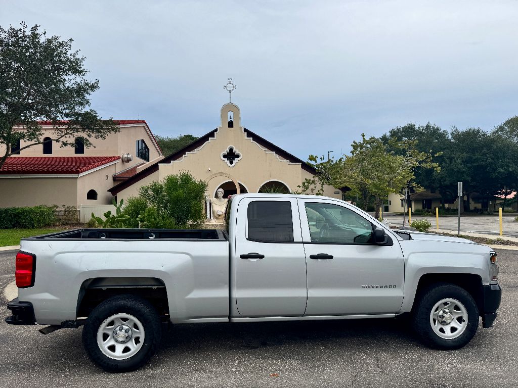 2017 Chevrolet Silverado - $9,500