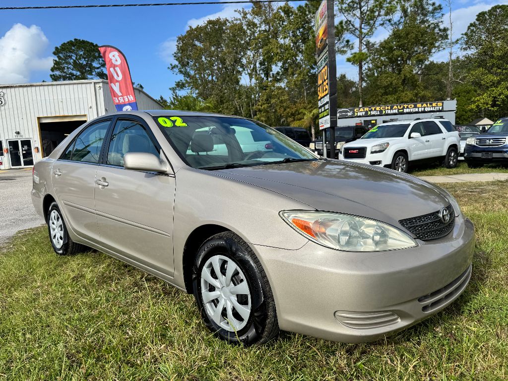 2002 Toyota Camry SE photo