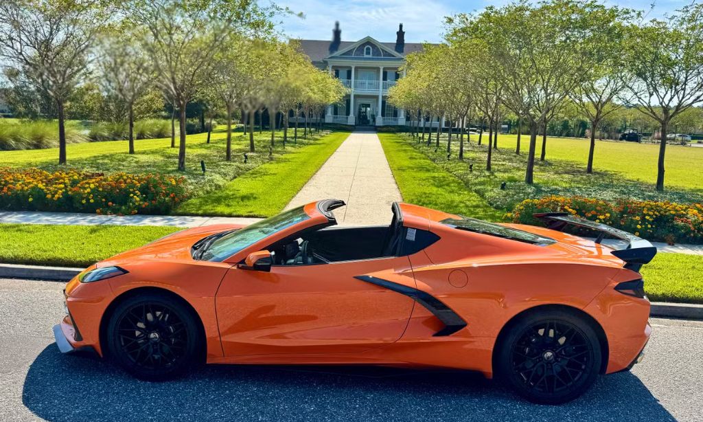 2023 Chevrolet Corvette 1LT photo