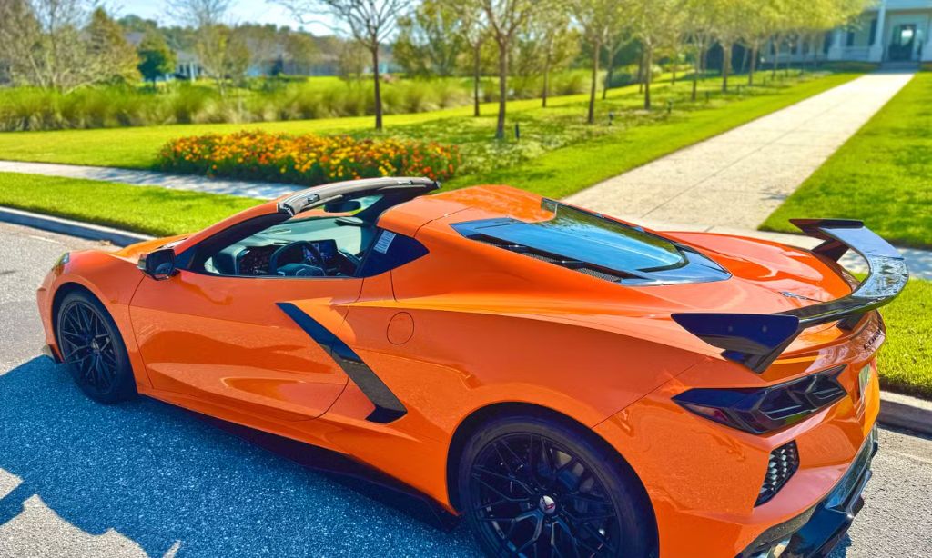 2023 Chevrolet Corvette 1LT photo