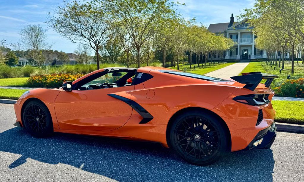 2023 Chevrolet Corvette 1LT photo