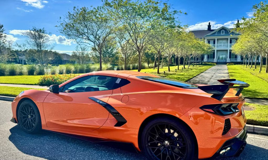 2023 Chevrolet Corvette 1LT photo