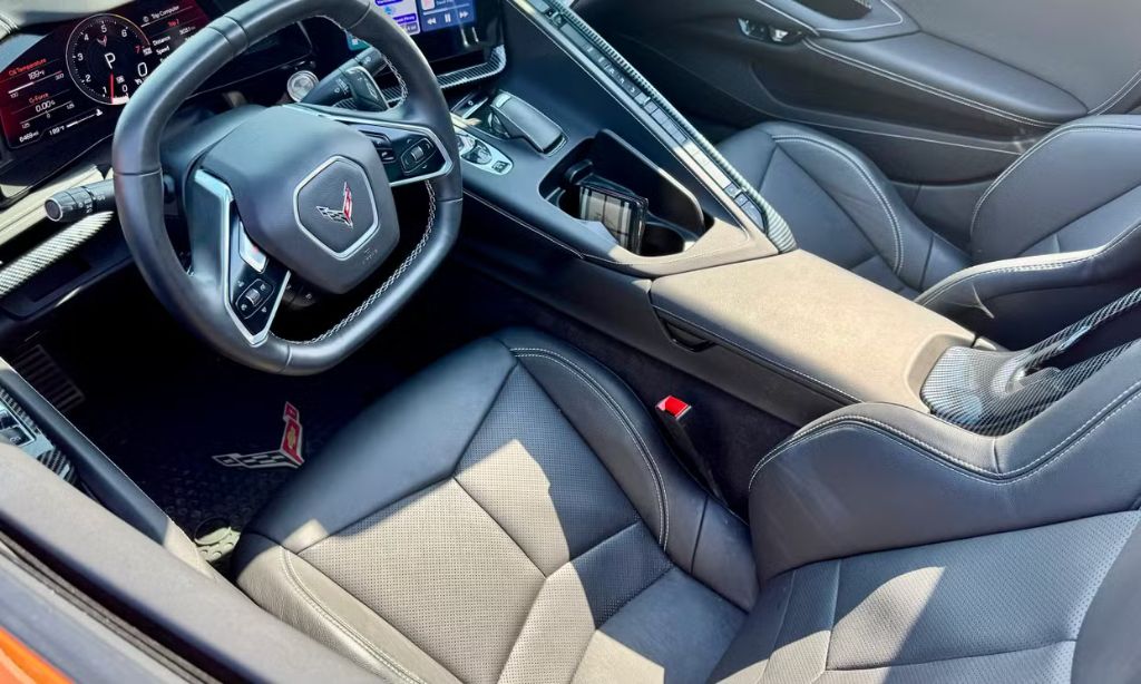 2023 Chevrolet Corvette 1LT photo
