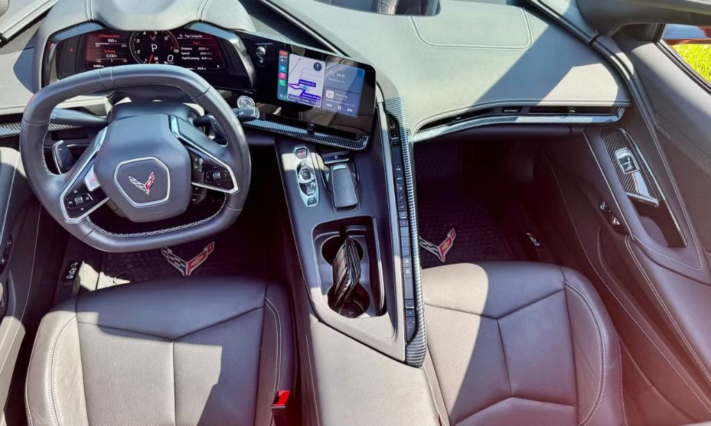 2023 Chevrolet Corvette 1LT photo