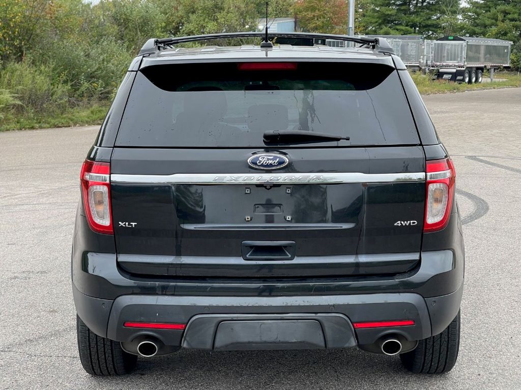 2013 Ford Explorer XLT photo