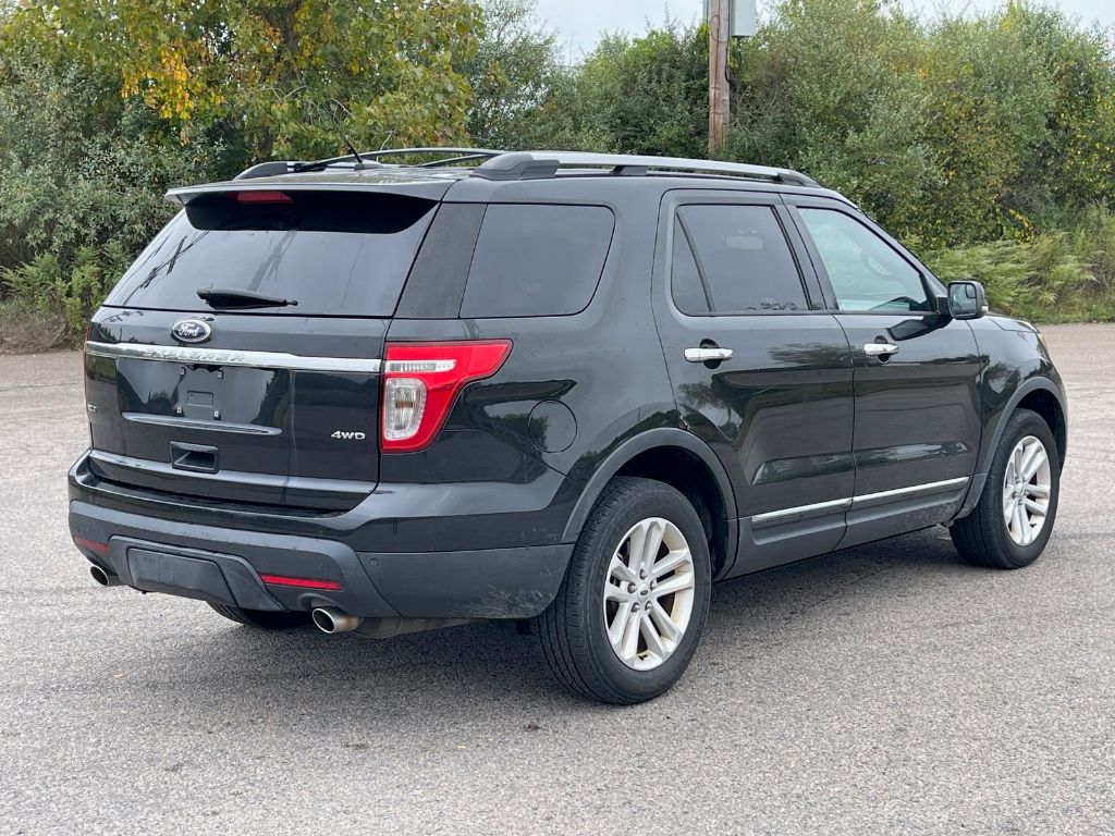 2013 Ford Explorer XLT photo