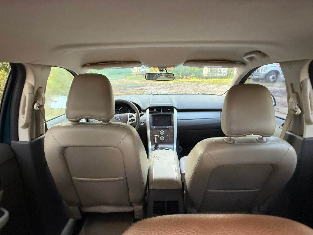 2011 Ford Edge SEL photo